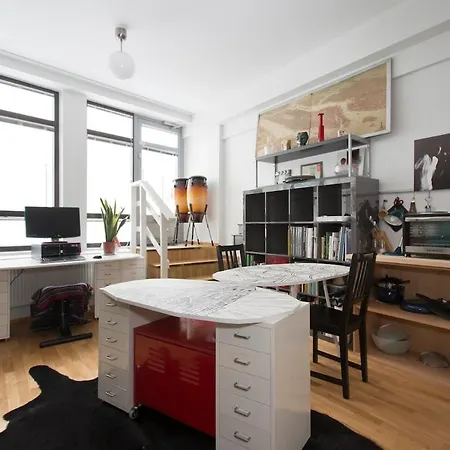 Lovely Loft In Kallio Helsinki Exterior photo